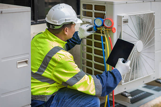 Professional Heat Pump Repair technician working in Colonial Heights, VA